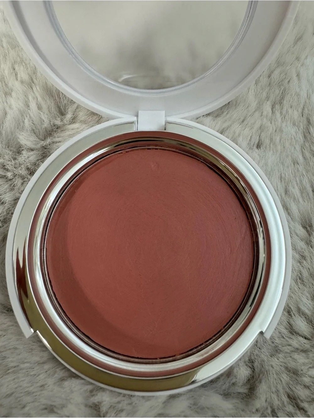 MAKEUP BY MARIO Soft Pop Plumping Cream Blush Veil - Barely Blushing (Pink)
